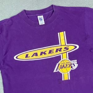 Los Angeles Lakers Shirt Large Men Purple Vintage Logo 7 USA Graphic Tee Thrashe